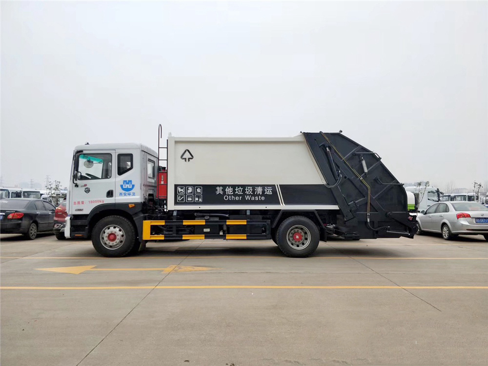 14方东风D9压缩垃圾车