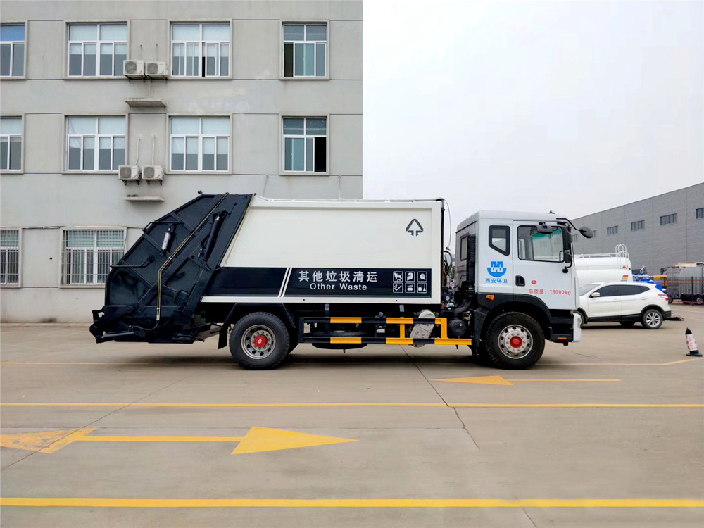 14方东风D9压缩垃圾车