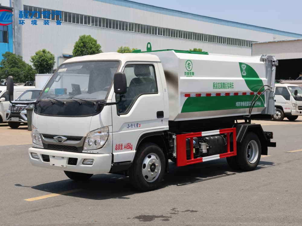 6方福田小卡侧装压缩车