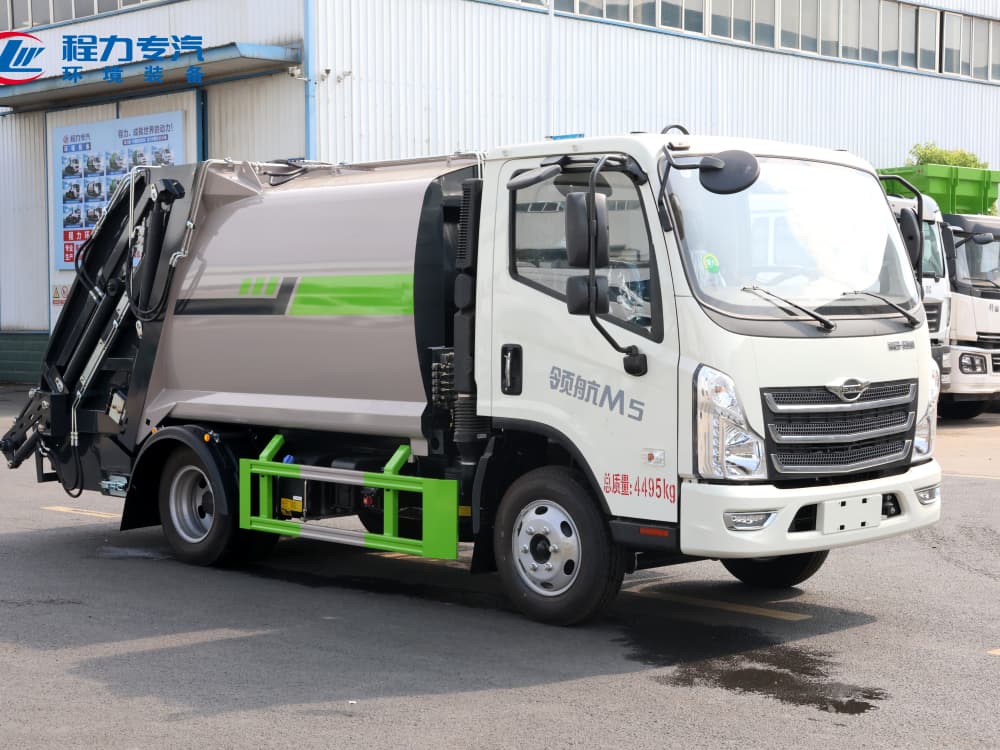 蓝牌 领航（5.8方）压缩车